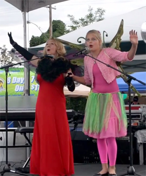 Lynnette Owens and River Lundskog - Ferragosto 2013